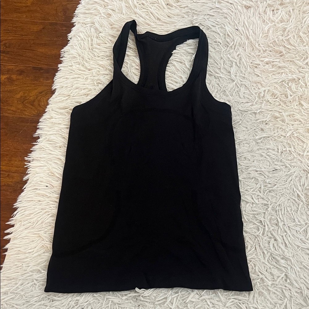 Lululemon Swiftly Tech